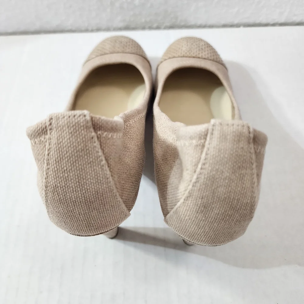CHANEL Cap Toe Pumps Beige Canvas Snakeskin Leather EU 39.5 US 8.5